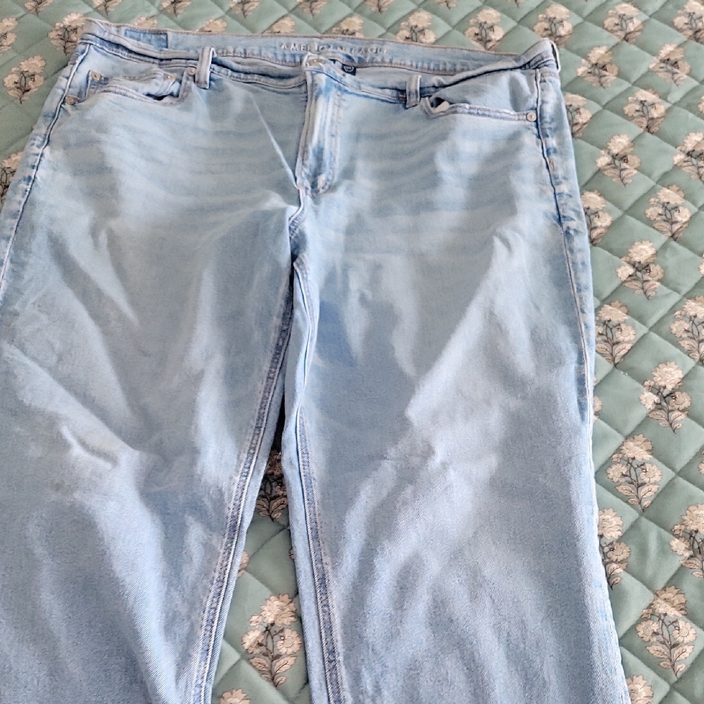 American Eagle Outfitters Light Blue Stretch Denim